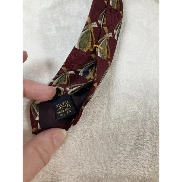 XMI Nordstrom Red Print Classic Silk Tie 59 in long x 3.5 in wide USA Made NWT - Picture 6 of 6